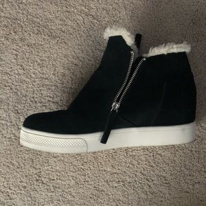 Black suede platform sneakers